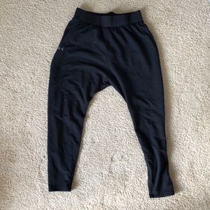 Under Armour skinny leg sweat pants